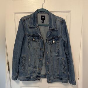Denim Jacket - Gap - Broken in Already! Size M - Fits Slightly Oversized